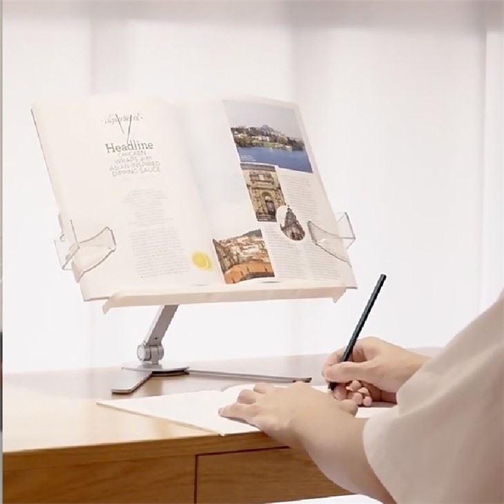 Hands Free Ergonomic Stand For Children